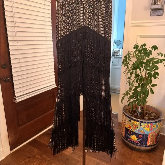 Banjul NWOT High-Waisted Black and Tan Crochet/ Lace Tiered Fringe Flare Pants - Picture 3 of 6